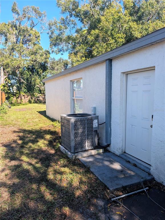 2775 25th Street Sarasota, FL 34234 - Photo 19 of 23 a view of a backyard of the house