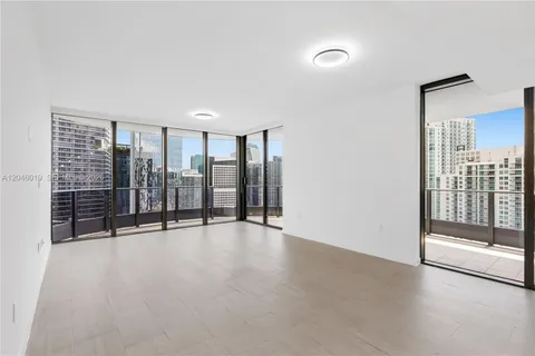 $1,599,000 | 1000 Brickell Plaza, Unit 4015, Miami, FL 33131