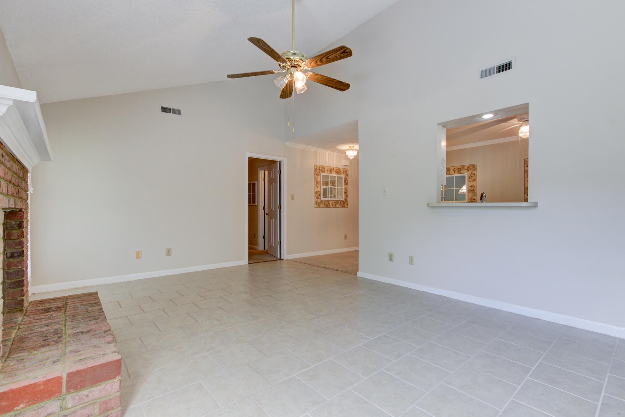1900 Barbridge Way Powell, TN 37849 - Photo 4 of 14 Gallery Image 4