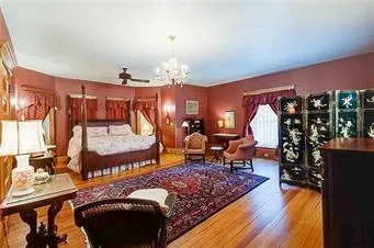 $249,900 | 702 South Spruce Street, Coffeyville, KS 67337