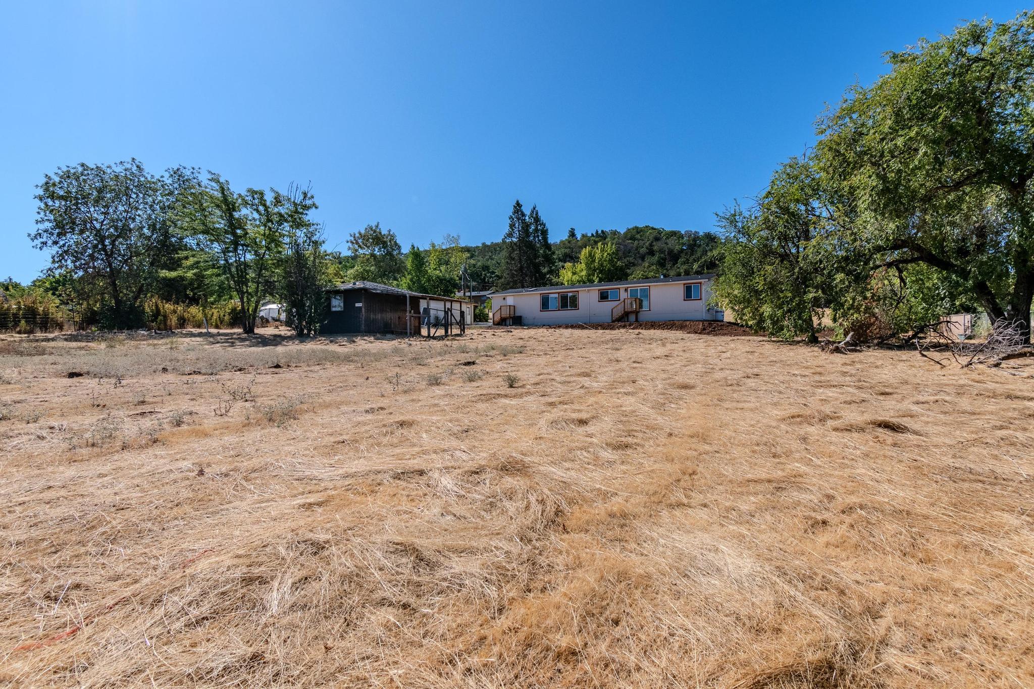 6527 Tolo Road Central Point, OR 97502 - Photo 33 of 34 01-32