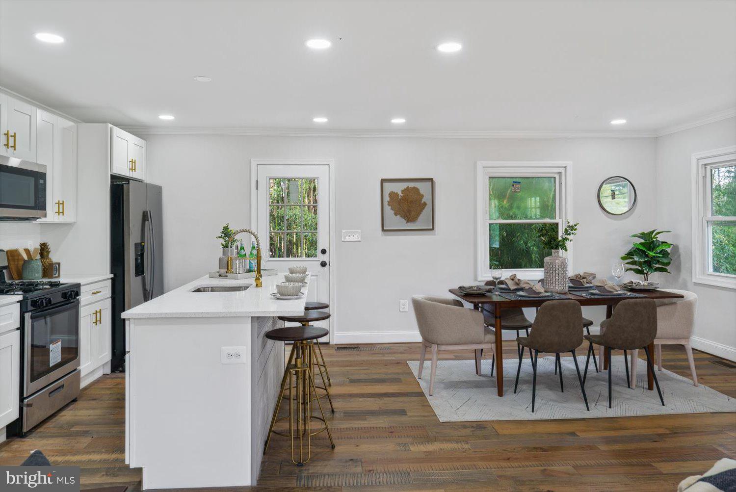 2103 Summit Avenue Baltimore, MD 21237 - Photo 15 of 30 Gallery Image 15