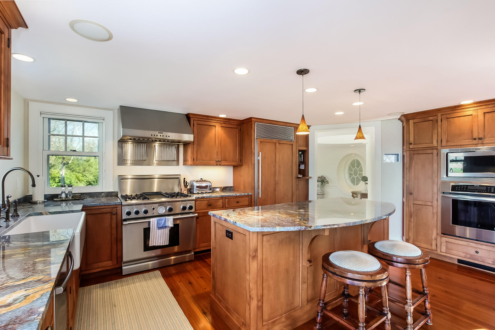 230 Cedar Street Chatham, MA 02633 - Photo 16 of 38 013-Kitchen-4990184-medium