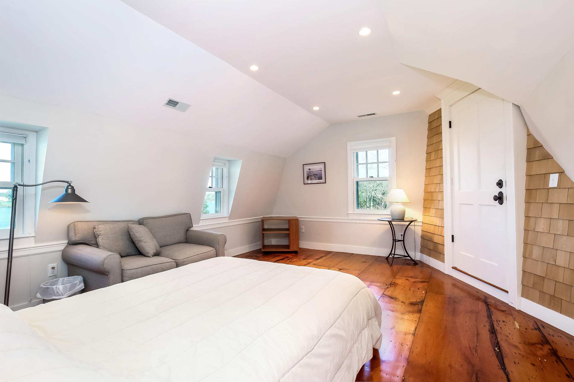 230 Cedar Street Chatham, MA 02633 - Photo 29 of 38 039-Bedroom-4990598-medium