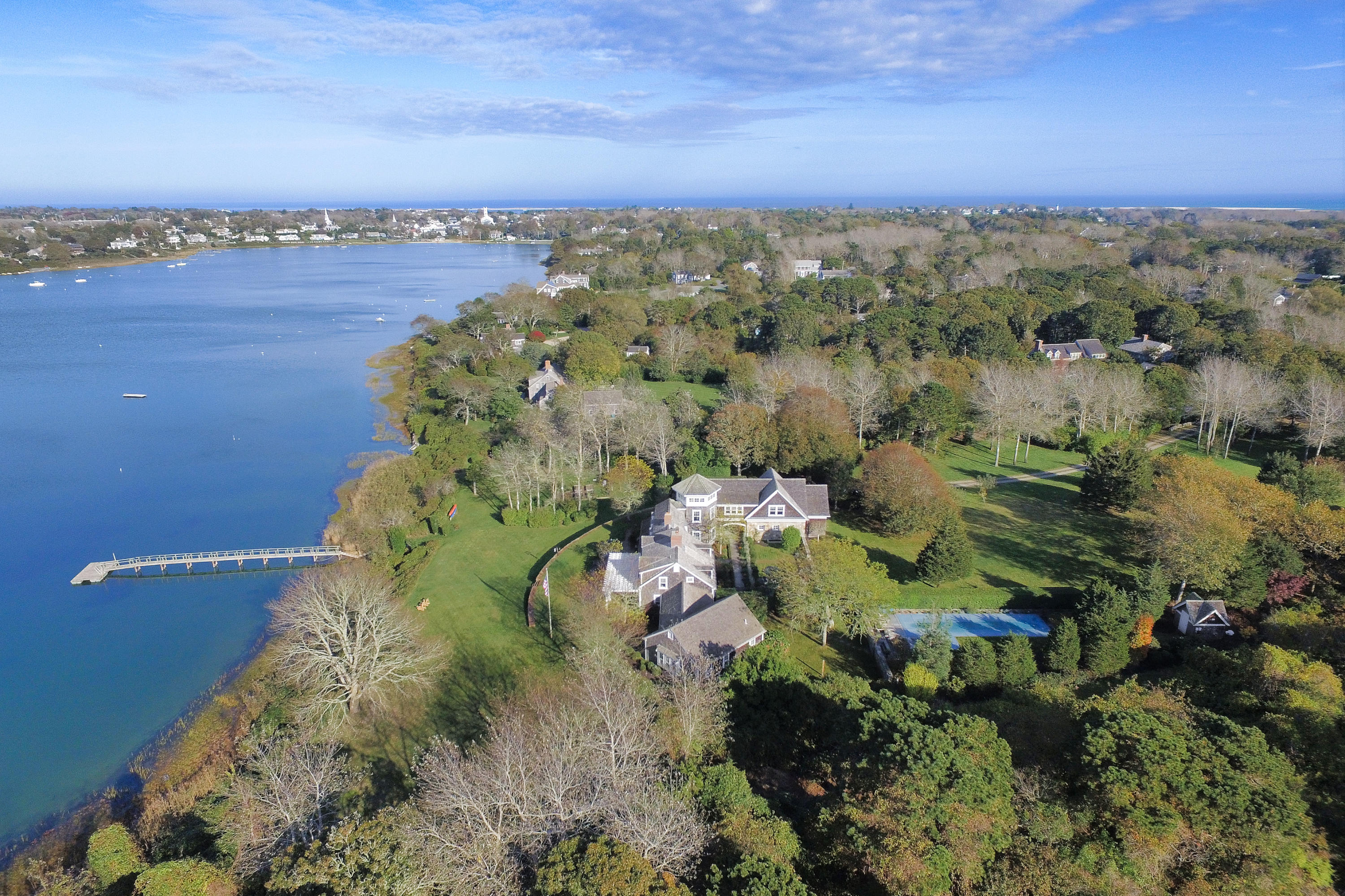 230 Cedar Street Chatham, MA 02633 - Photo 3 of 38 230 Cedar 4