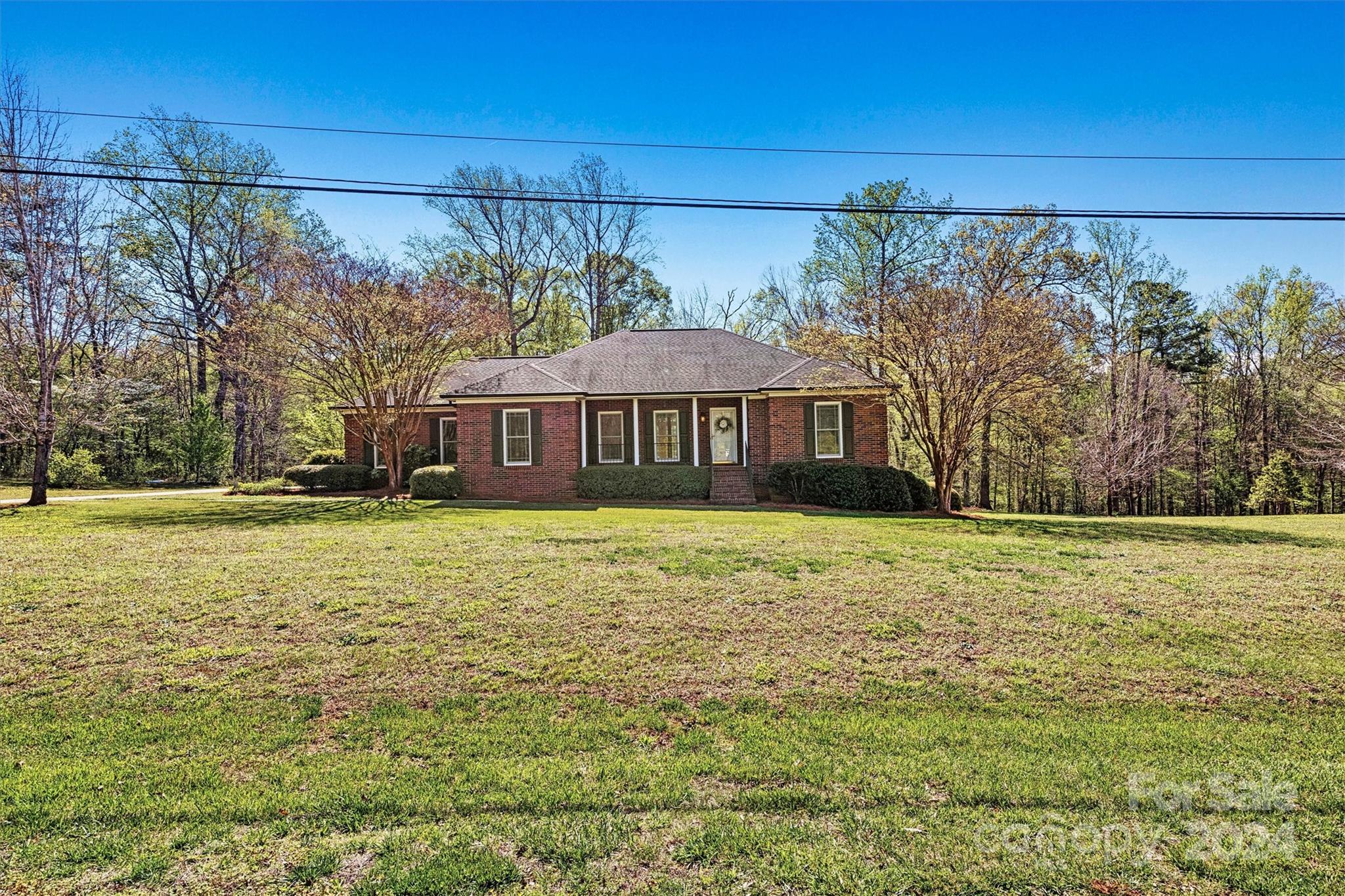 236 Holly Ridge Road Dallas, NC 28034 - Photo 2 of 43 Gallery Image 2