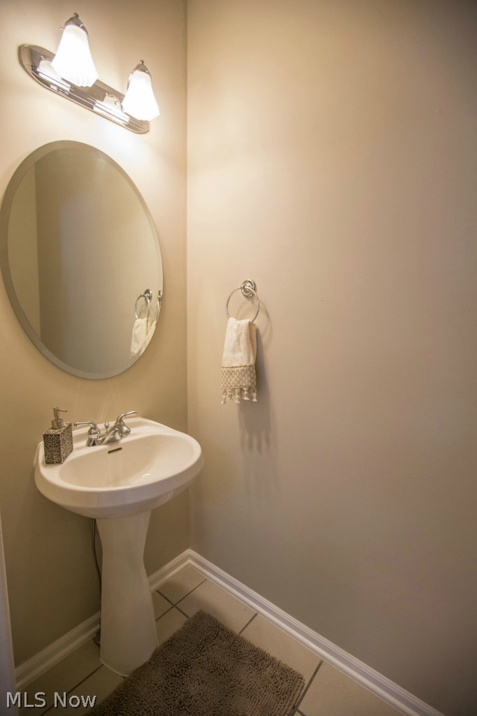 30255 Center Ridge Road, Unit 9 Westlake, OH 44145 - Photo 21 of 24 Gallery Image 21