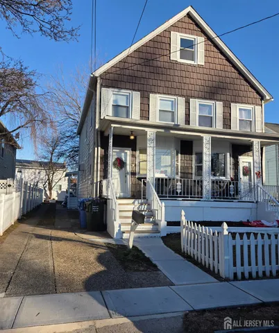 $3,195 | 74 Coley Street, Woodbridge, NJ 07095