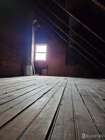 $3,195 | 74 Coley Street, Woodbridge, NJ 07095