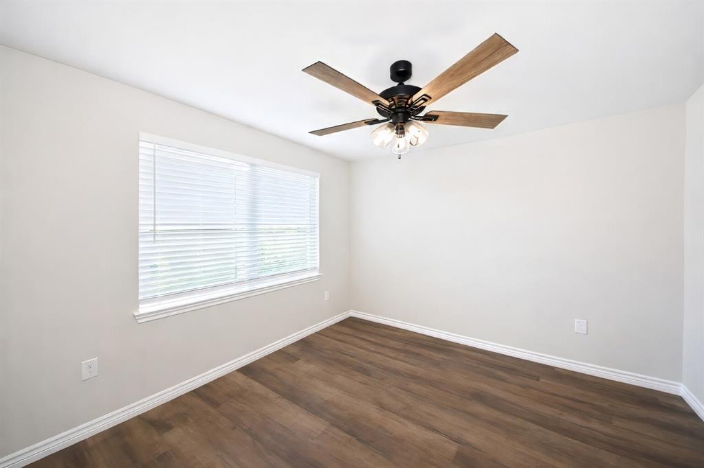 1119 Salt Creek Road Springtown, TX 76082 - Photo 17 of 27 Gallery Image 17