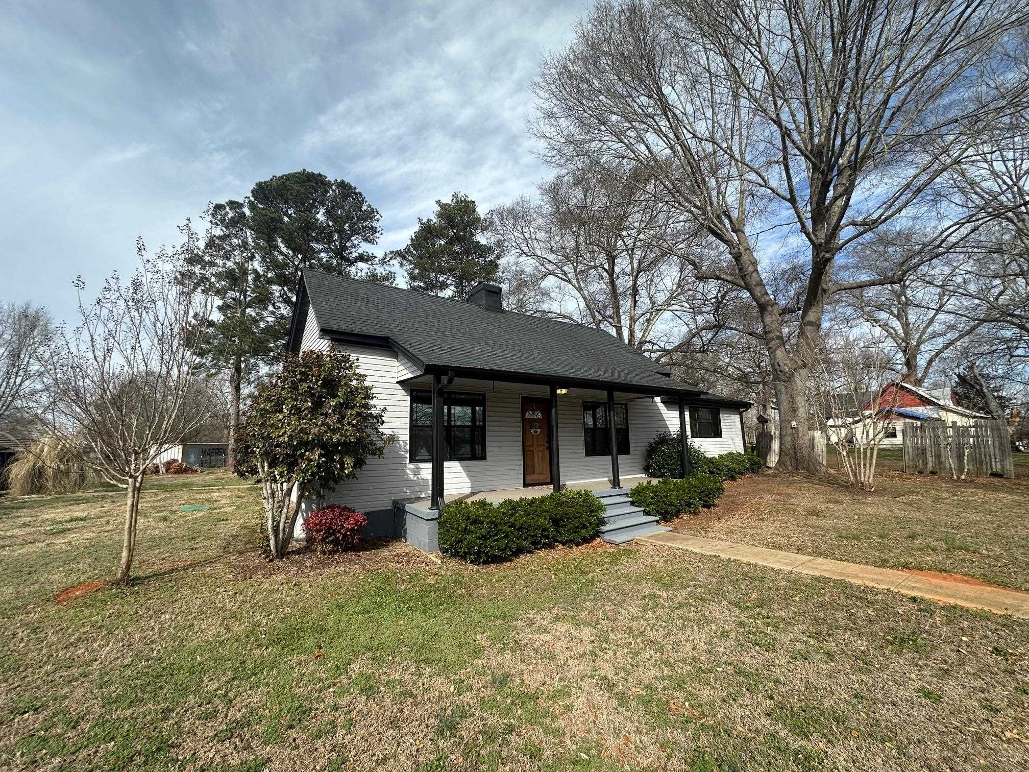 196 State Rd S-42-1903 Cowpens, SC 29330 - Photo 2 of 35 Gallery Image 2