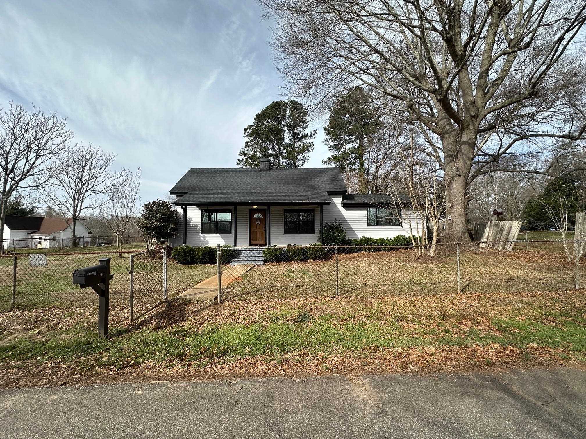 196 State Rd S-42-1903 Cowpens, SC 29330 - Photo 4 of 35 Gallery Image 4