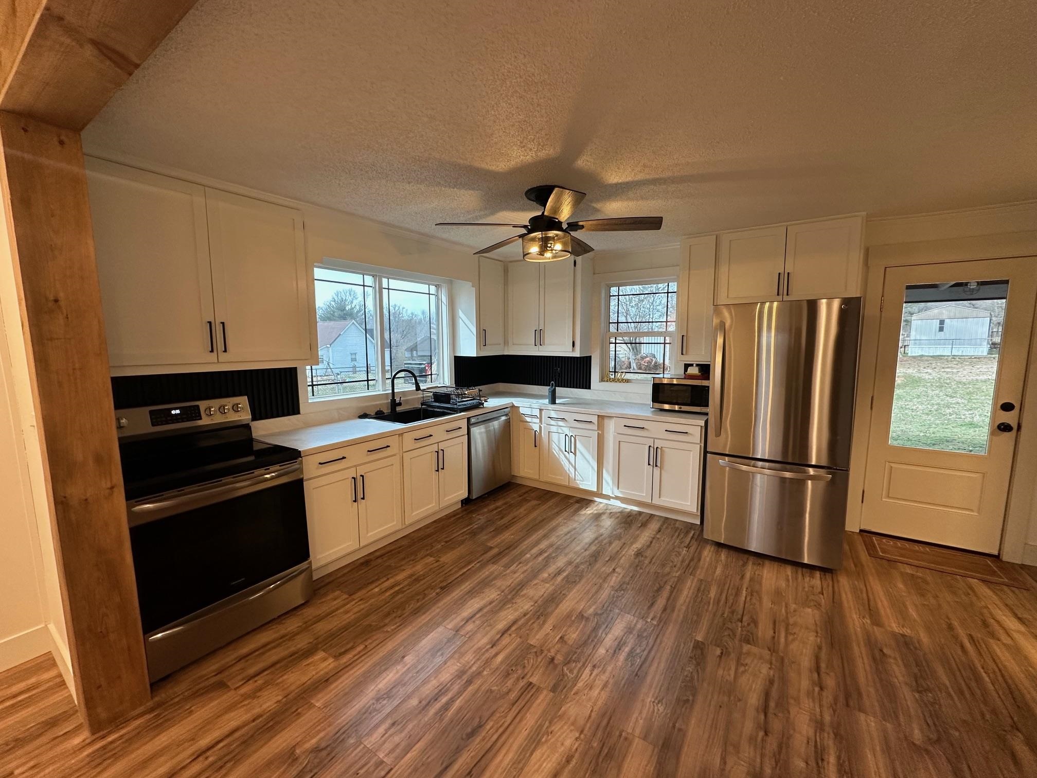 196 State Rd S-42-1903 Cowpens, SC 29330 - Photo 6 of 35 Gallery Image 6