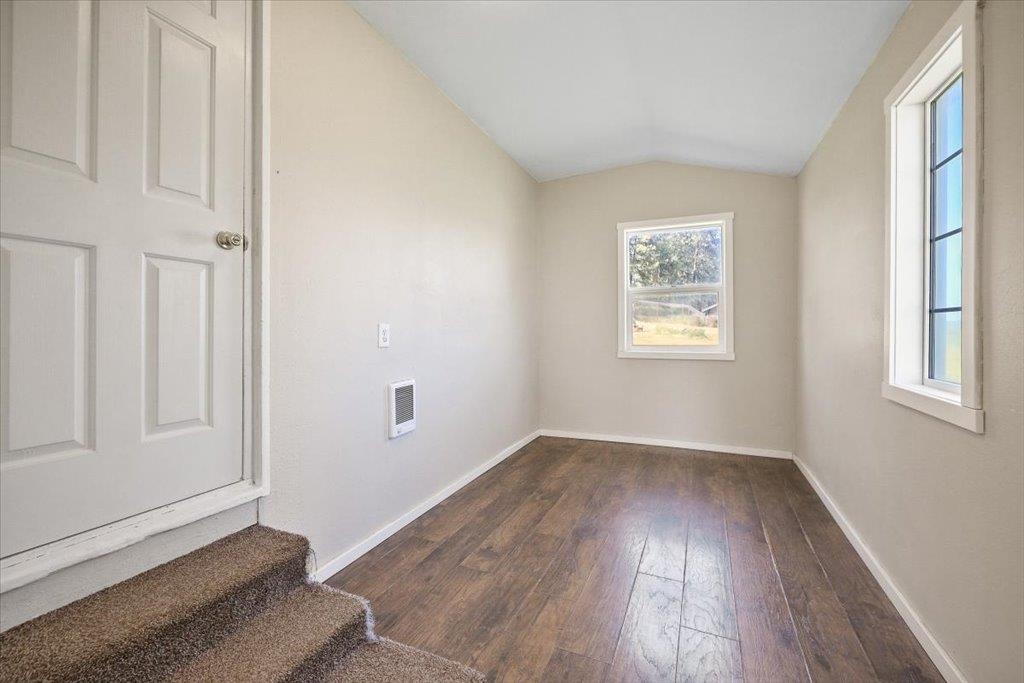 8323 West Mission Road Spokane, WA 99224 - Photo 16 of 29 Gallery Image 16