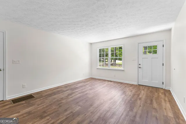 $299,900 | 223 Pinehaven Drive, LaGrange, GA 30240