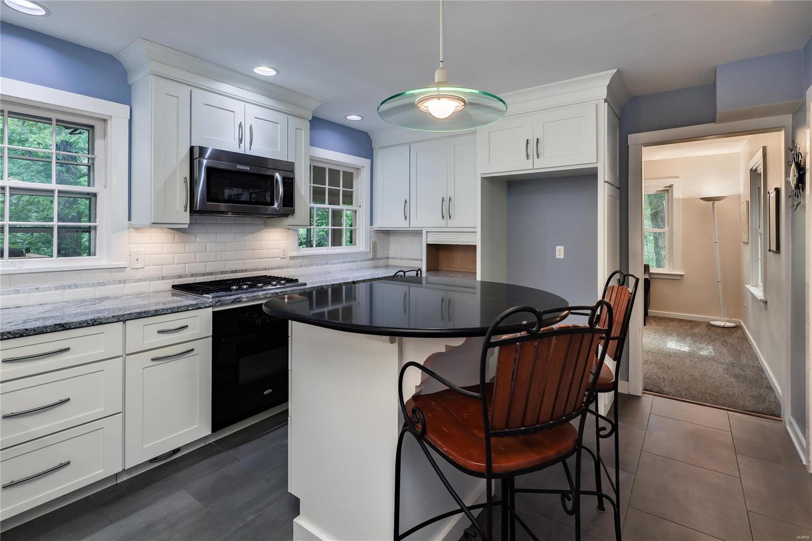 595 Dielman Road Olivette, MO 63132 - Photo 11 of 27 Gallery Image 11