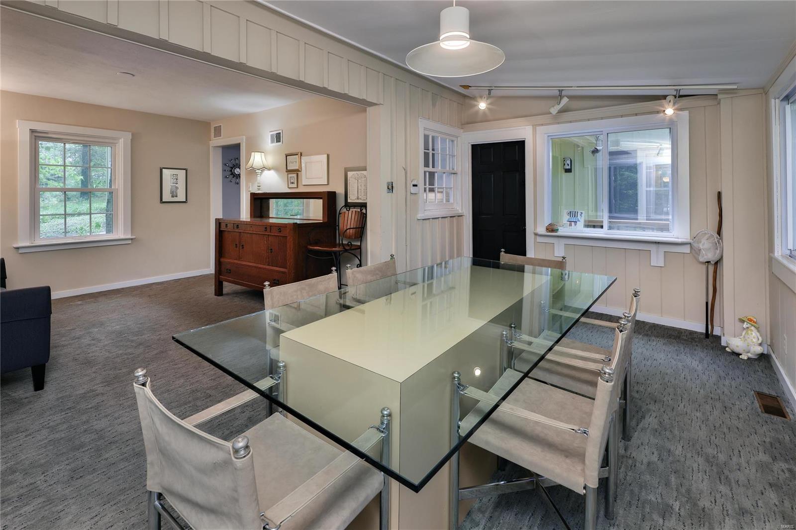 595 Dielman Road Olivette, MO 63132 - Photo 14 of 27 Gallery Image 14