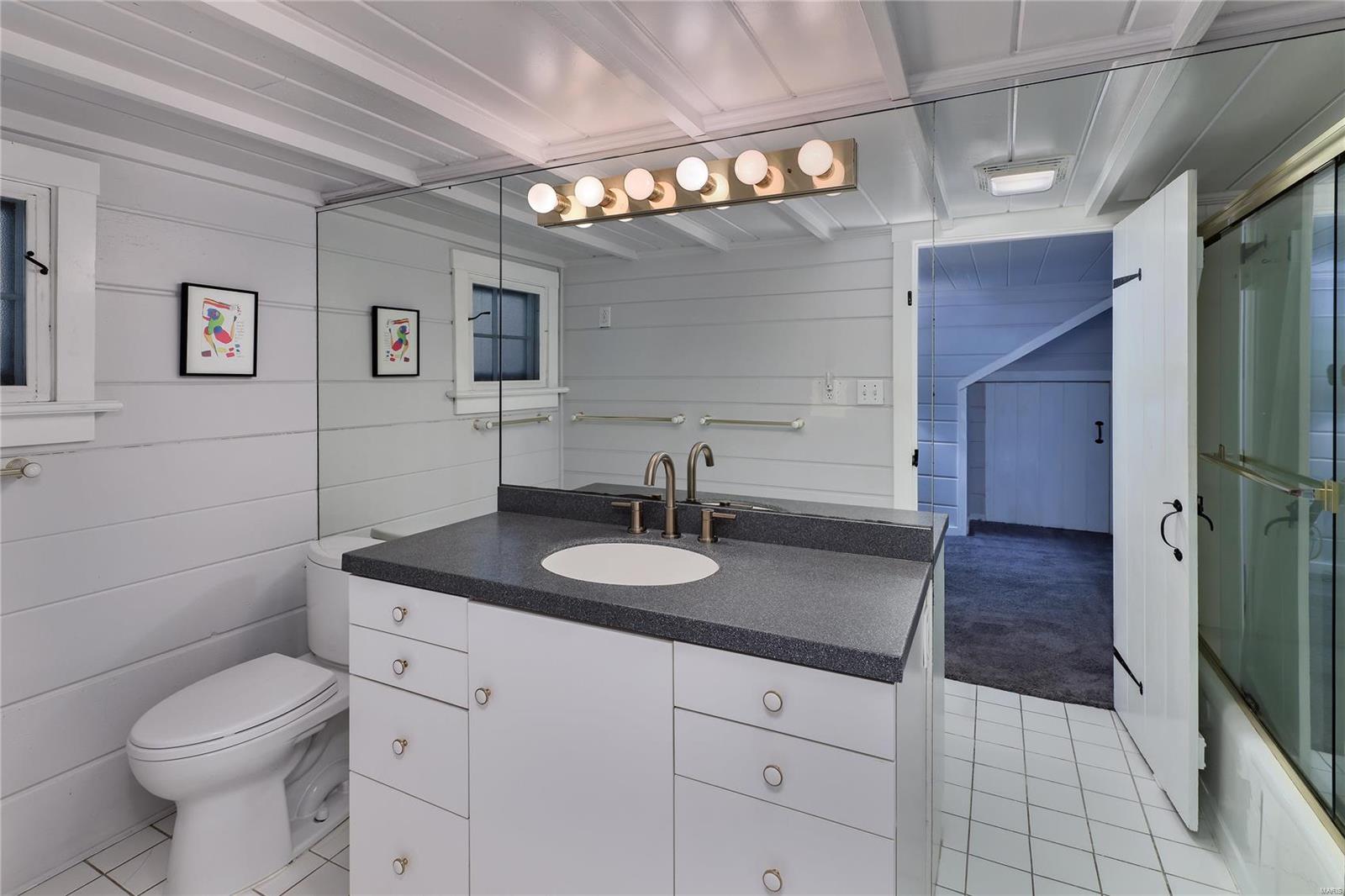 595 Dielman Road Olivette, MO 63132 - Photo 24 of 27 Gallery Image 24