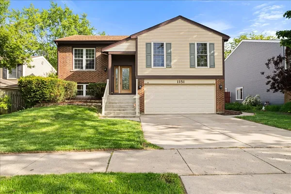 $449,000 | 1151 West Bryn Mawr Avenue, Roselle, IL 60172
