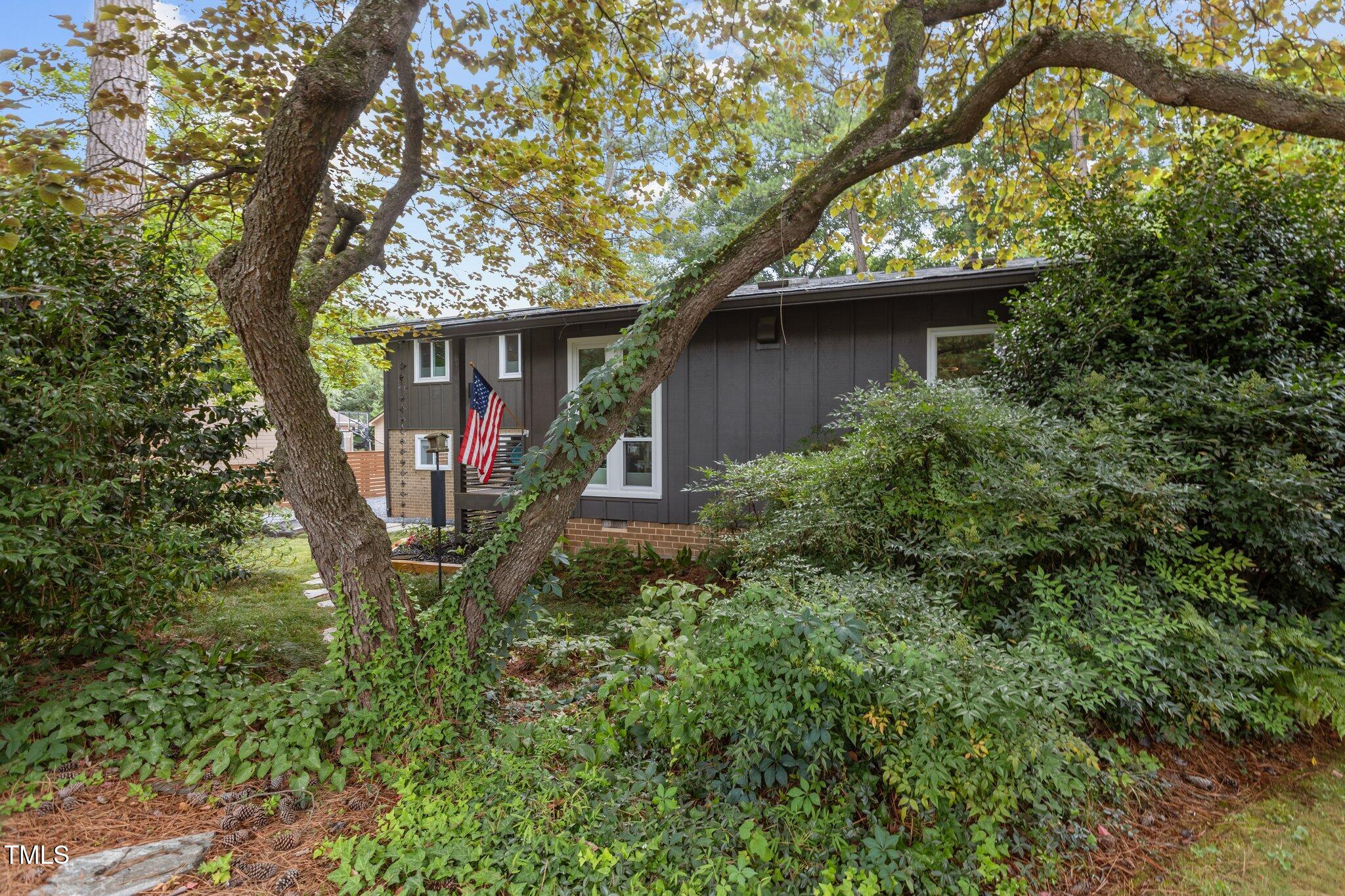 3033 Sylvania Drive Raleigh, NC 27607 - Photo 57 of 61 6-web-or-mls-2N6A7892