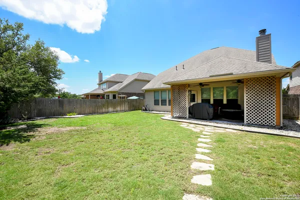 $3,500 | 235 Parkview Terrace, Boerne, TX 78006