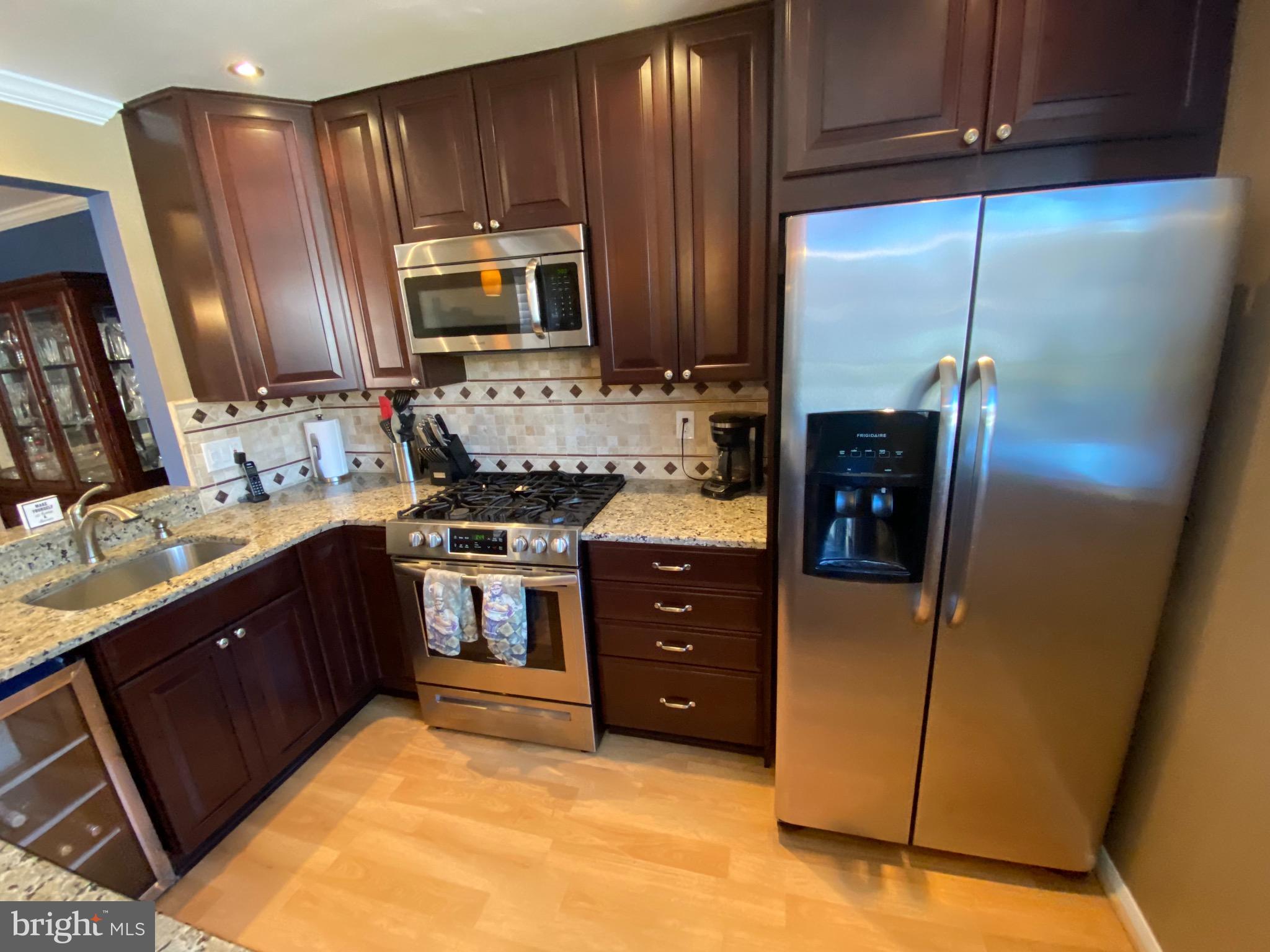 7408 Hill Road Philadelphia, PA 19128 - Photo 15 of 44 Gallery Image 15