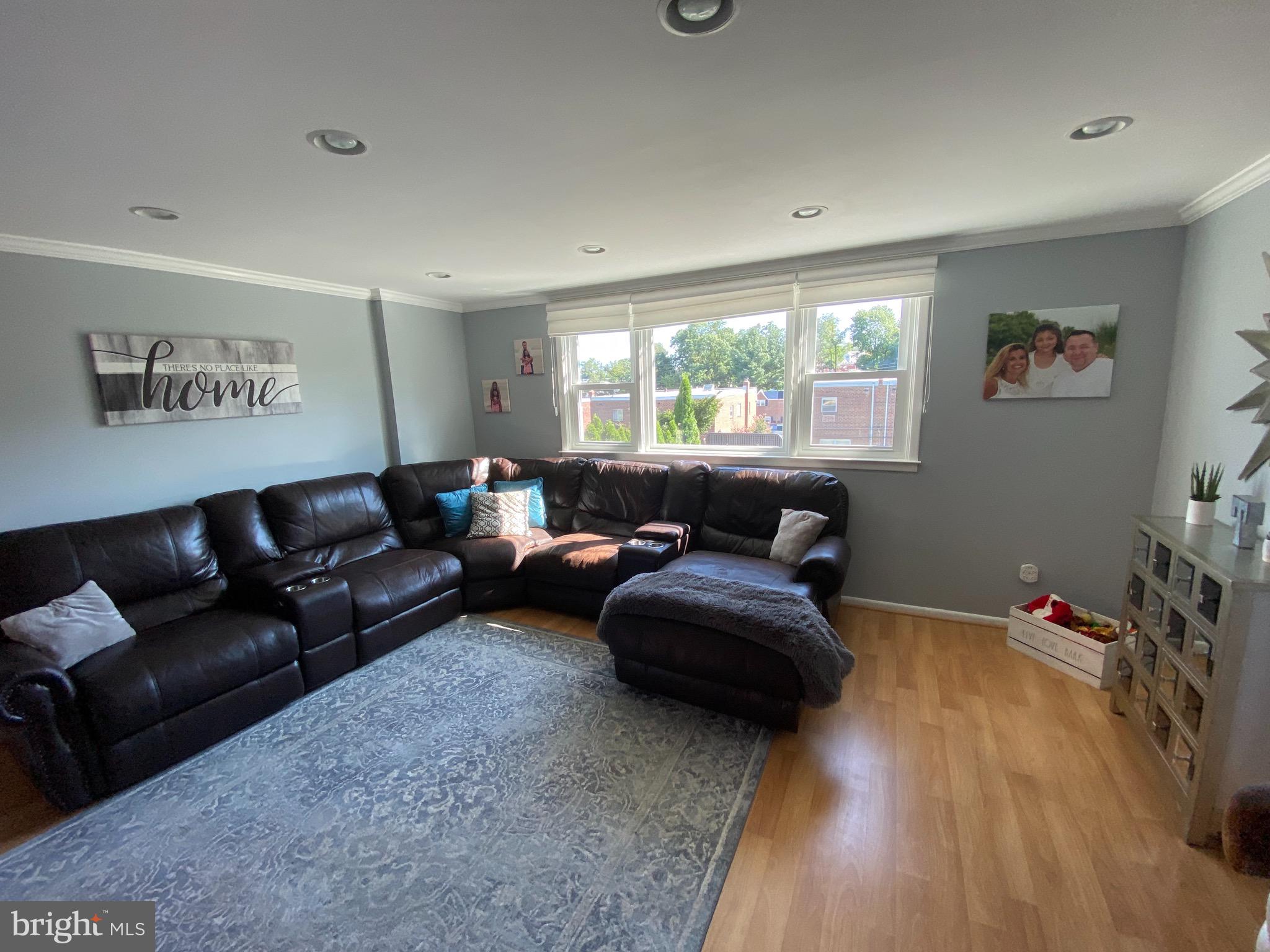7408 Hill Road Philadelphia, PA 19128 - Photo 21 of 44 Gallery Image 21
