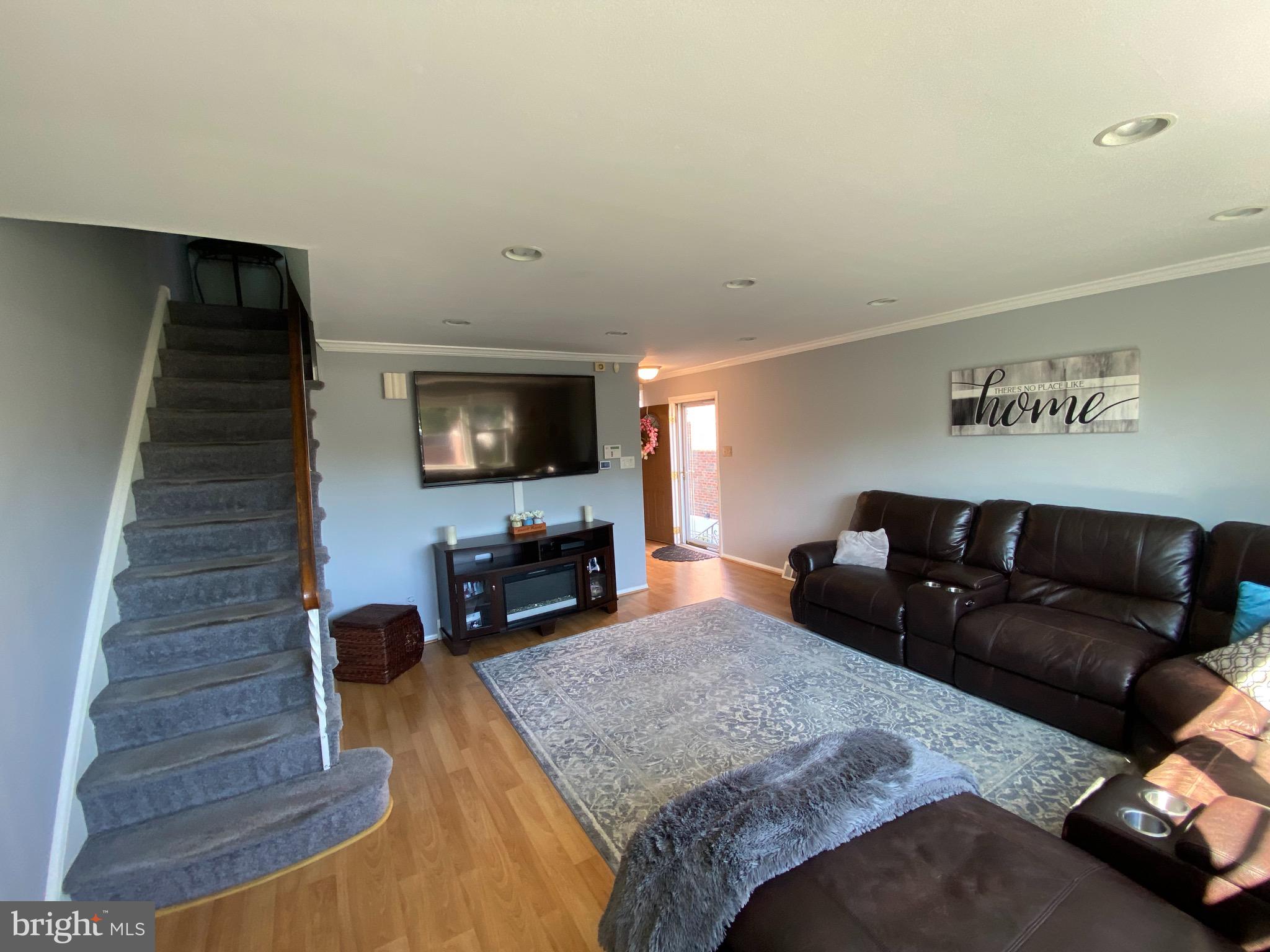 7408 Hill Road Philadelphia, PA 19128 - Photo 22 of 44 Gallery Image 22