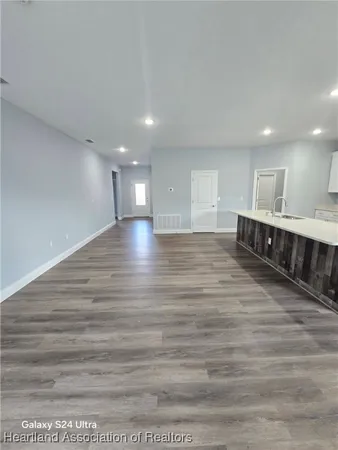 $2,100 | 5623 Angelo Circle, Sebring, FL 33872