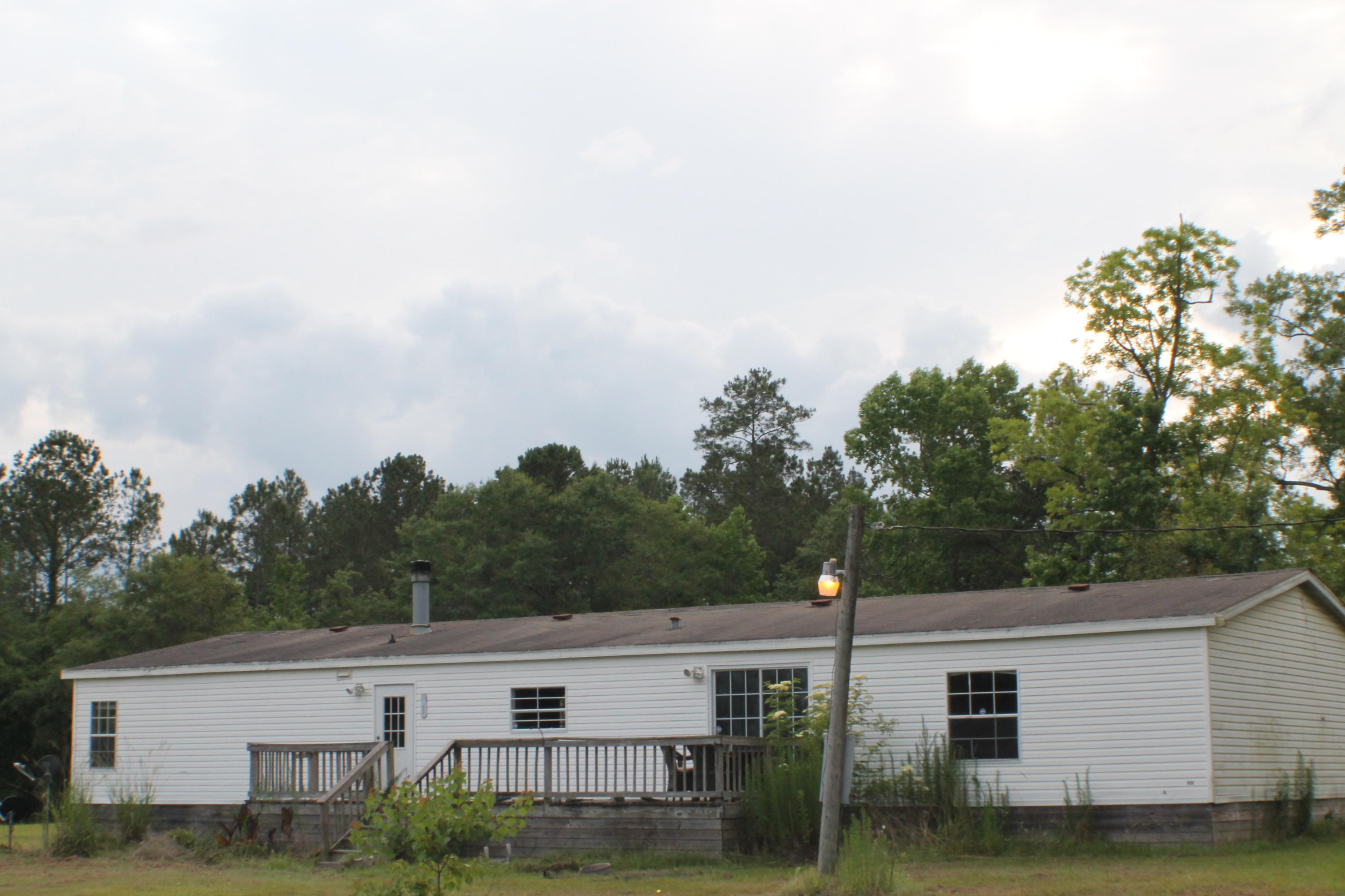 3960 Millside Road Laurel Hill, FL 32567 - Photo 3 of 35 IMG_7083