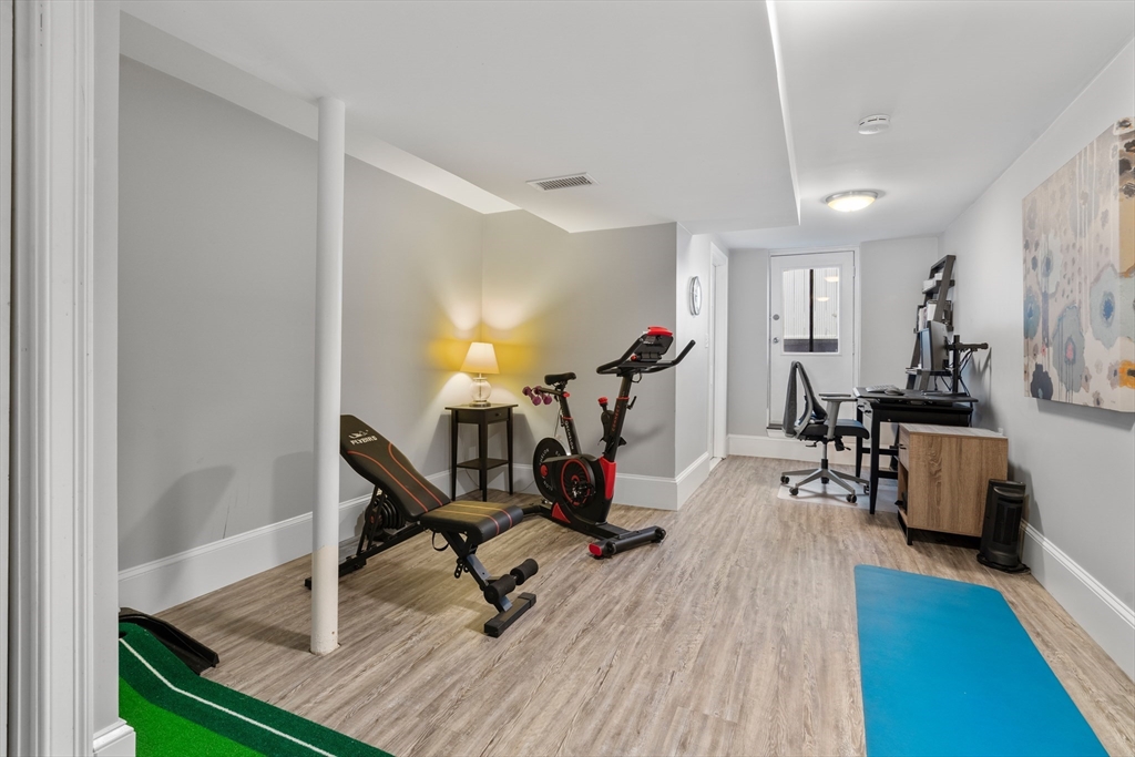 27 Pope Hill Road Milton, MA 02186 - Photo 25 of 28 Gallery Image 25