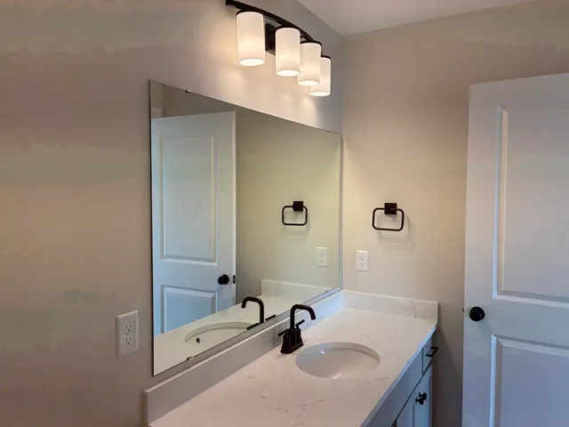 $332,500 | 6114 Stahl Dr Spring Lake, Unit 16, Muskegon, MI 49444