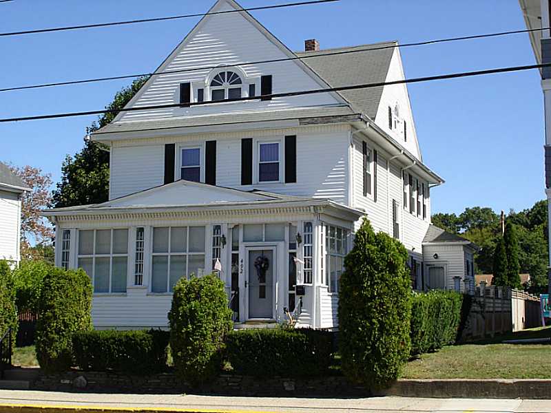 492 Providence Street Woonsocket, RI 02895 - Photo 1 of 24 Exterior Front.