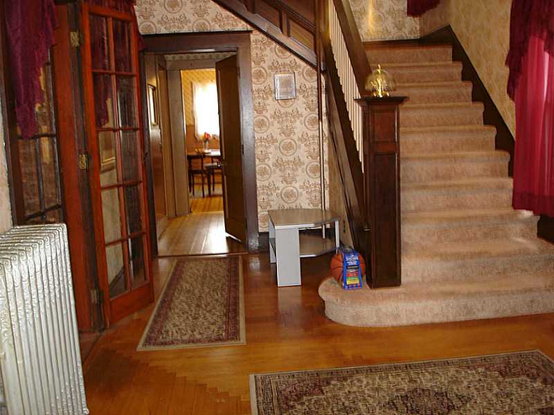 492 Providence Street Woonsocket, RI 02895 - Photo 6 of 24 Entry. Entry foyer