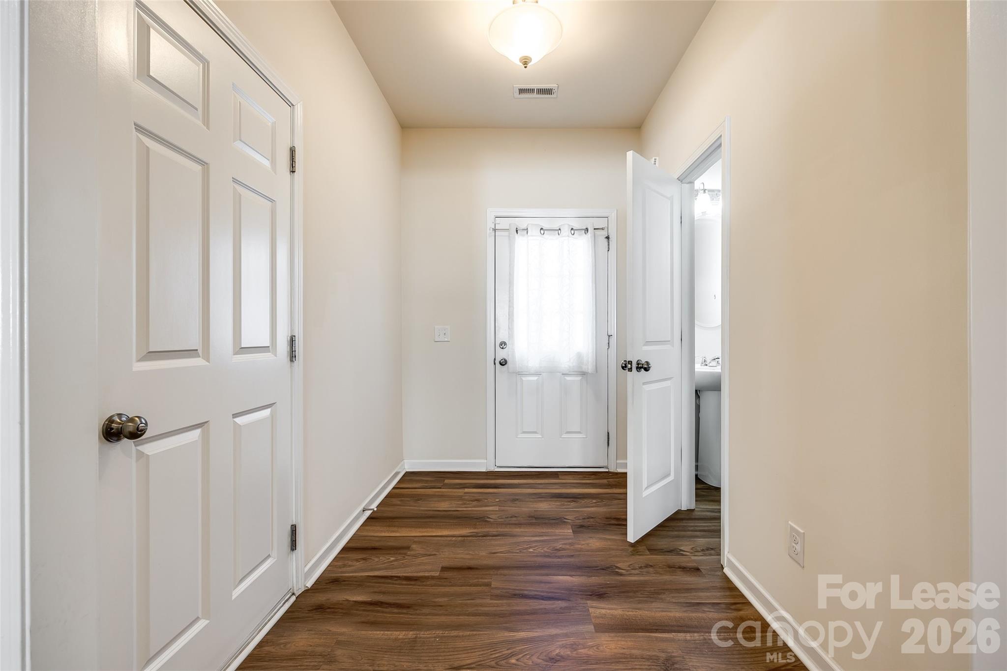 524 Hunters Dance Road Fort Mill, SC 29708 - Photo 3 of 29