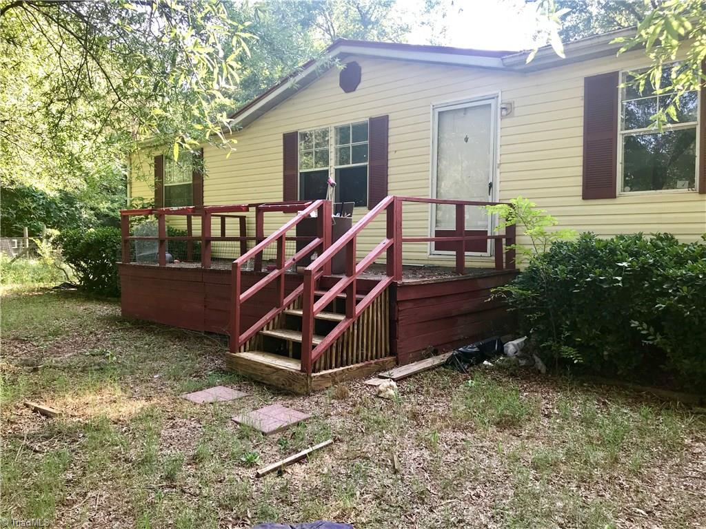 Front view of home