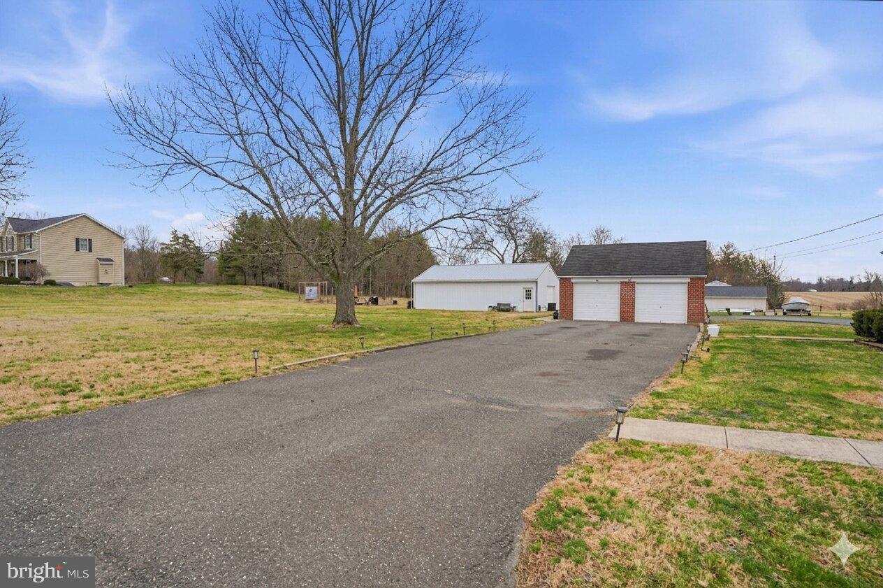 1937 Hoffmansville Road Frederick, PA 19435 - Photo 20 of 23