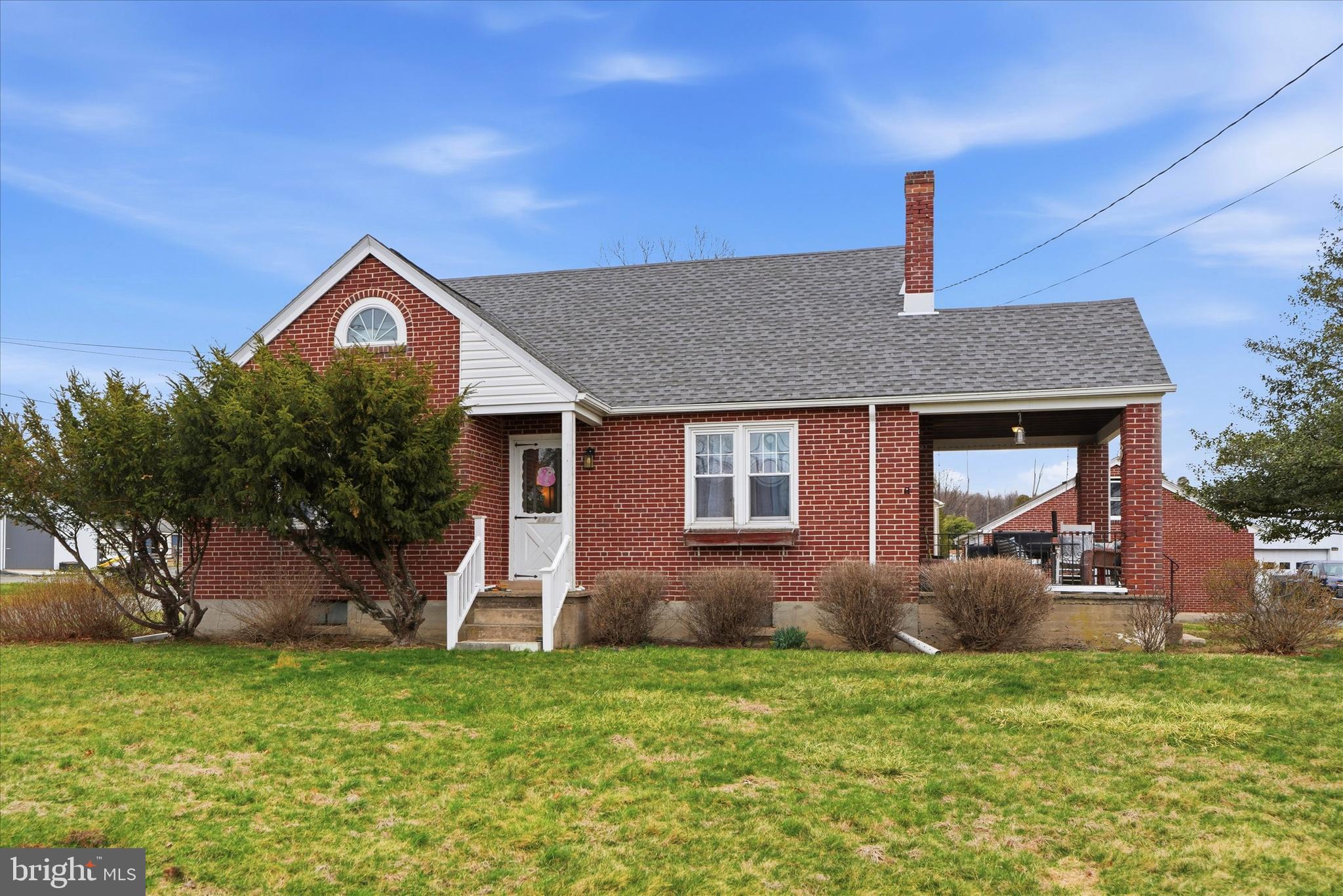 1937 Hoffmansville Road Frederick, PA 19435 - Photo 3 of 23