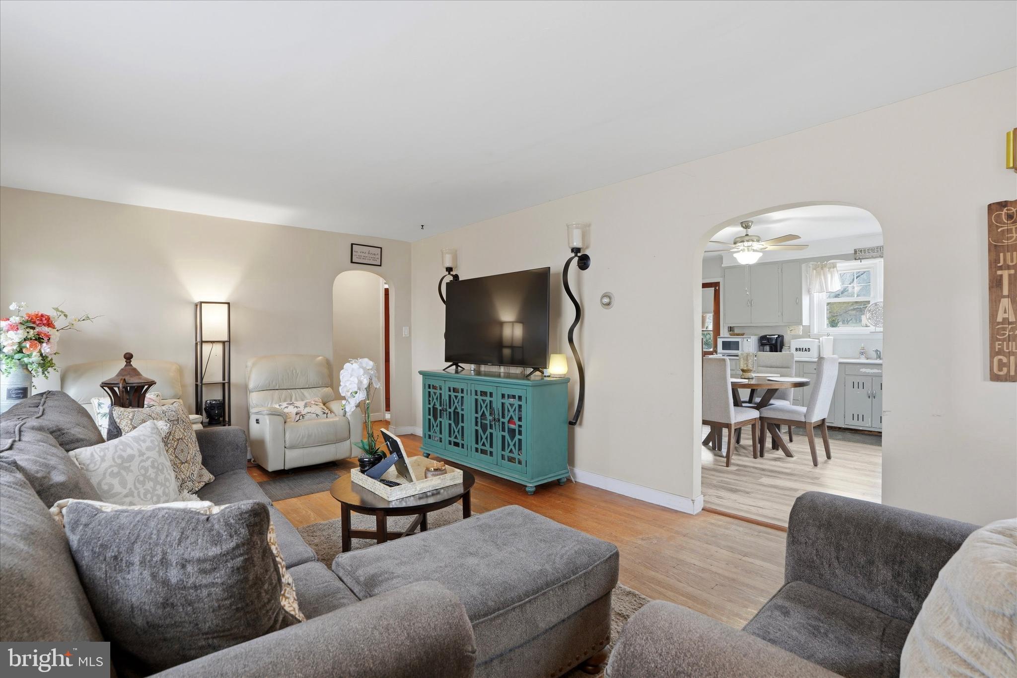 1937 Hoffmansville Road Frederick, PA 19435 - Photo 8 of 23