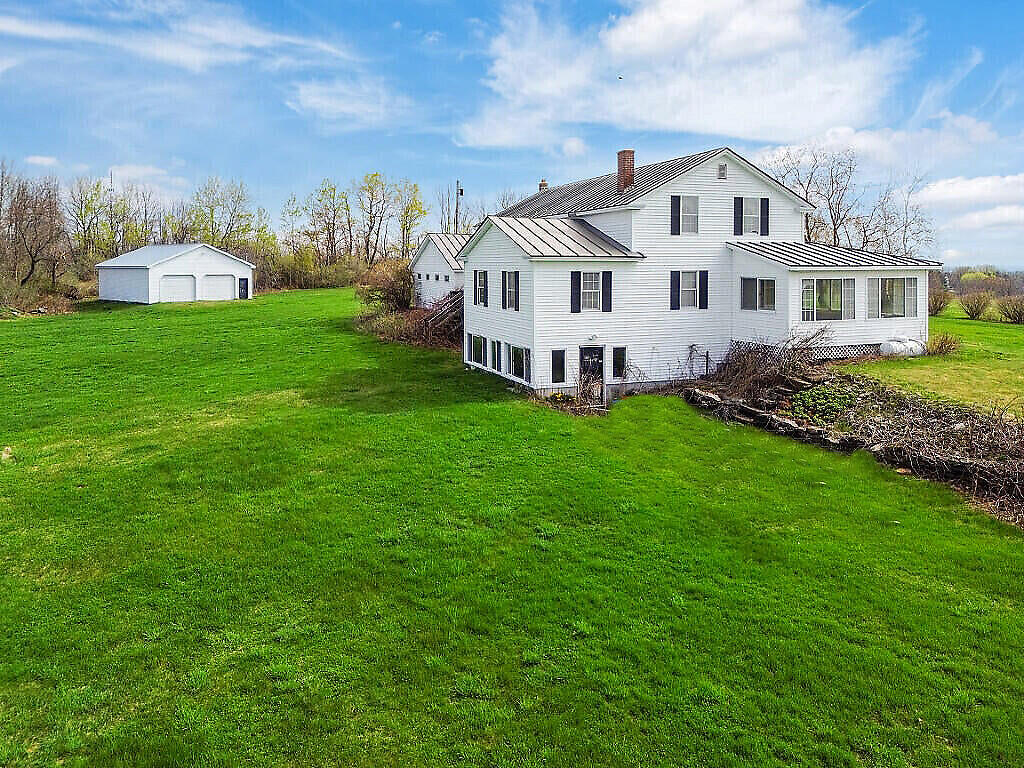 39 Joy Road Fairfield, ME 04937 - Photo 4 of 59 72_39joy1_DxO_mls