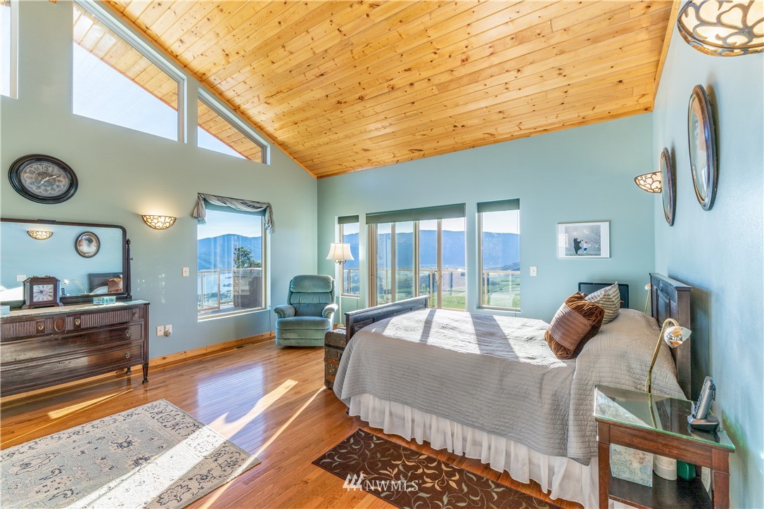 245 Boyd Loop Road Manson, WA 98831 - Photo 14 of 25 Gallery Image 14