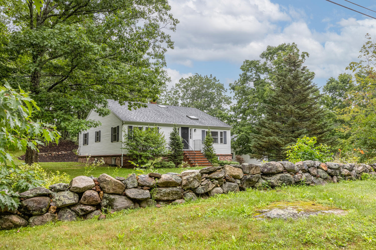 97 Merrill Rd