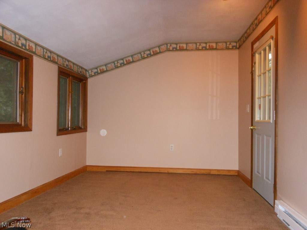 28514 Buck Road Beloit, OH 44609 - Photo 8 of 18