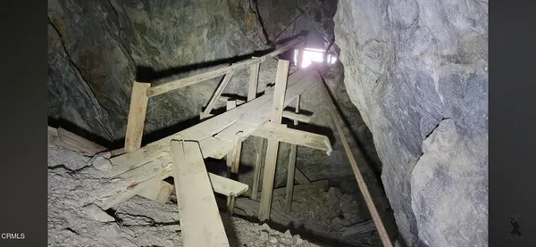 $1,249,000 | 9 Clark Mountain Road, Baker, CA 92309