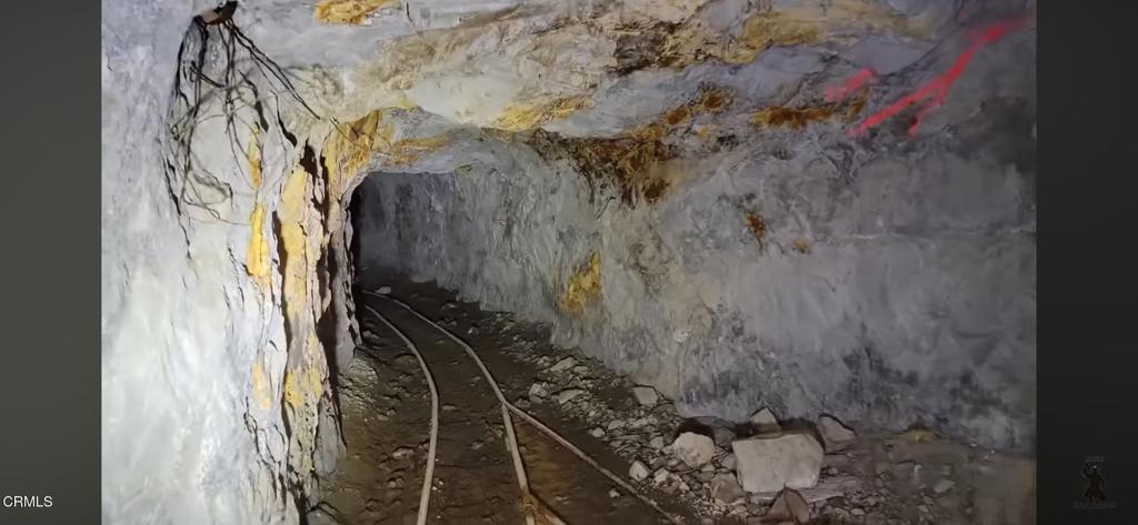 9 Clark Mountain Road Baker, CA 92309 - Photo 42 of 48 a view of small space