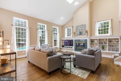 $1,585,000 | 1510 Anna Marie Circle, Ambler, PA 19002
