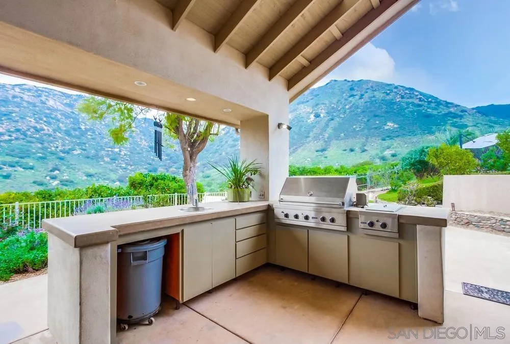 15945 Shalom Road Ramona, CA 92065 - Photo 16 of 72 Gallery Image 16