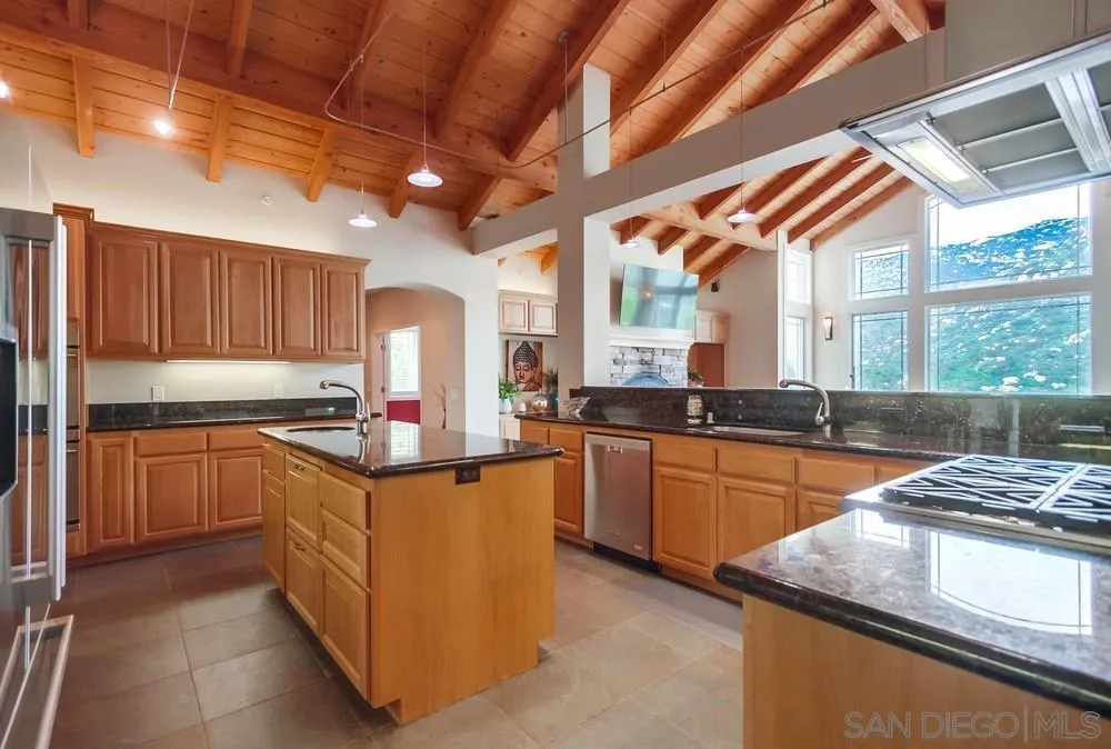 15945 Shalom Road Ramona, CA 92065 - Photo 26 of 72 Gallery Image 26