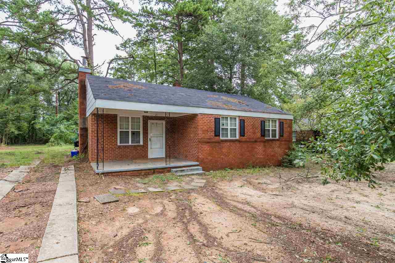 23 Ridgeway Drive Greenville, SC 29605 - Photo 1 of 8 Gallery Image 1