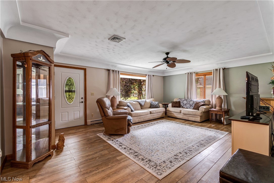 5882 Dailey Road New Franklin, OH 44319 - Photo 3 of 33 Gallery Image 3